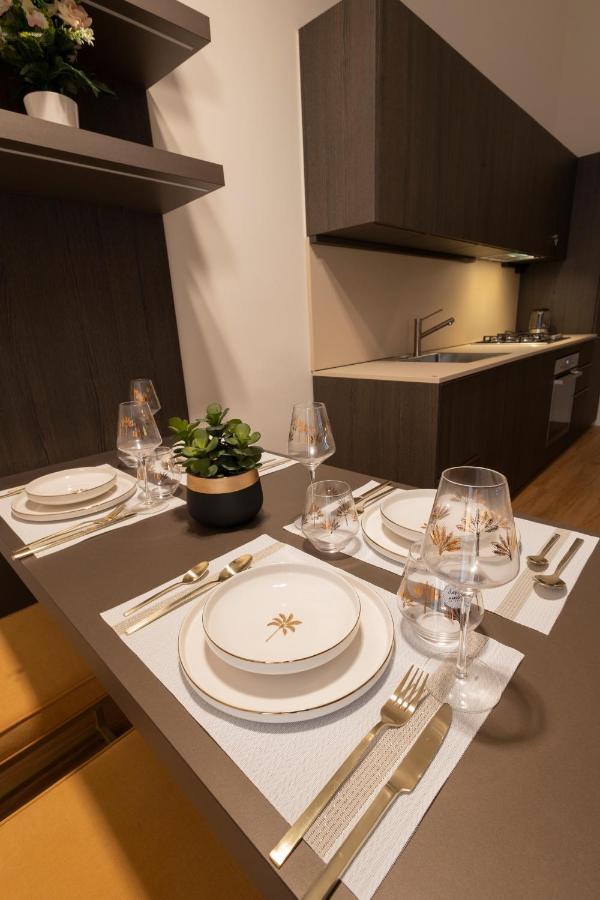 Luxury And Exclusive Bovio Square House Naples